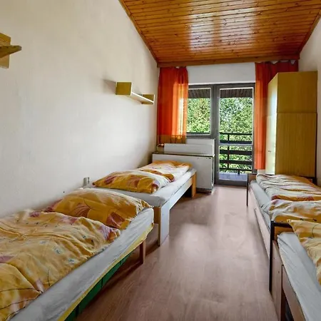 Chata Bukvica, * Rencisov